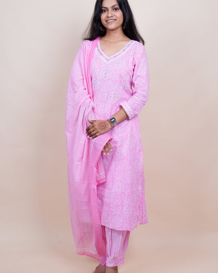 Pink Bandhani Cotton 3 Piece Suit