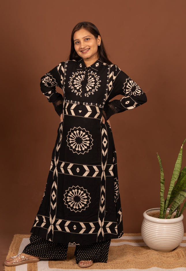 Black Buttoned Solitary Elegance
