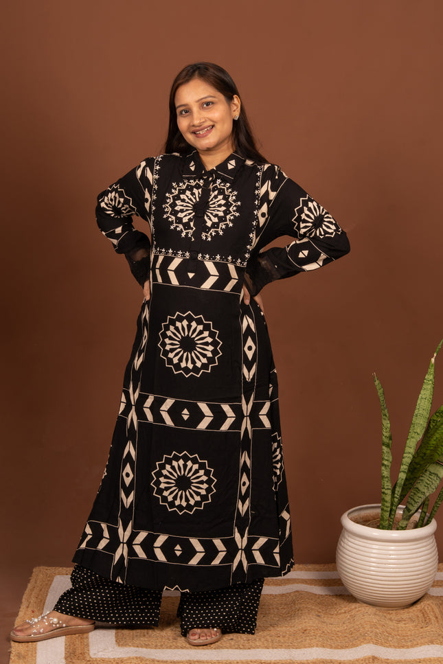 Black Buttoned Solitary Elegance
