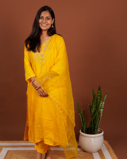 Mustard Charm 3 Piece Suit