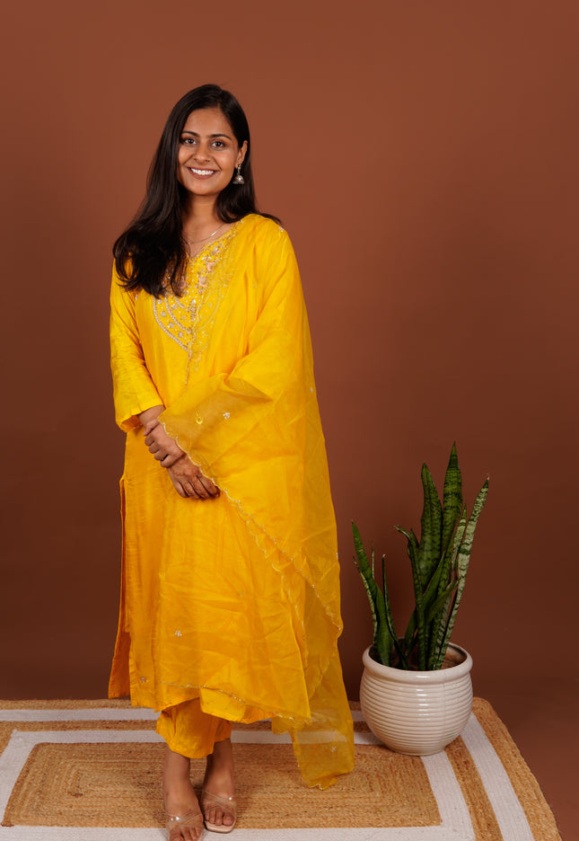 Mustard Charm 3 Piece Suit