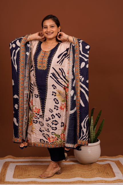 Parineeta Kaftan Set