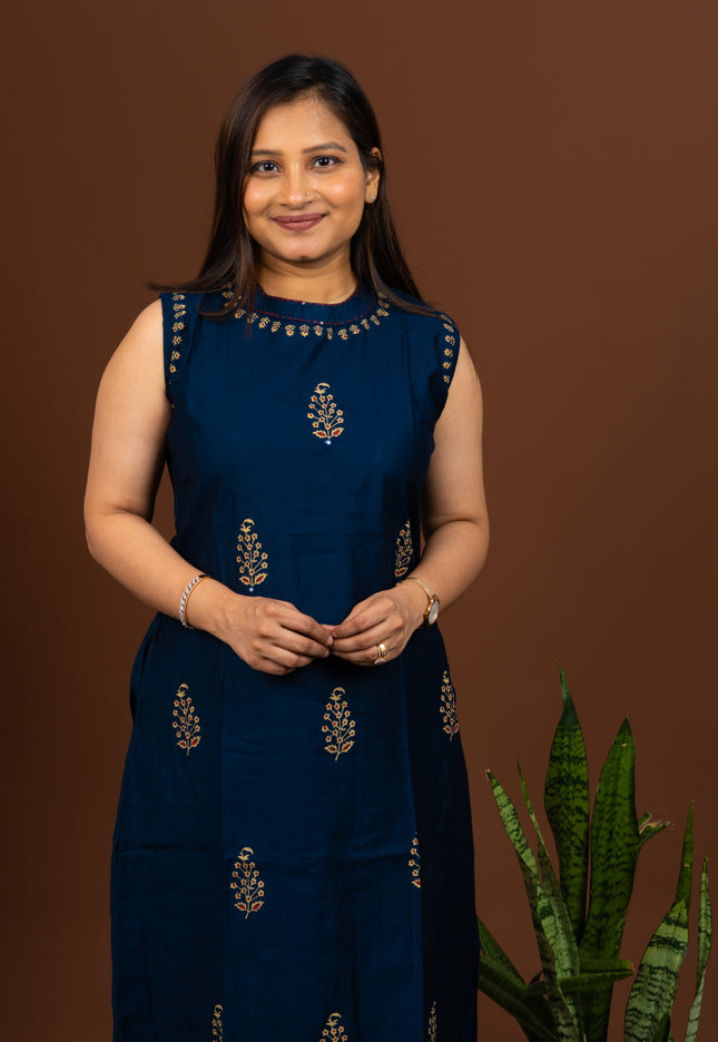 Navy Blue Block Print Sleeveless Kurta Pant Set