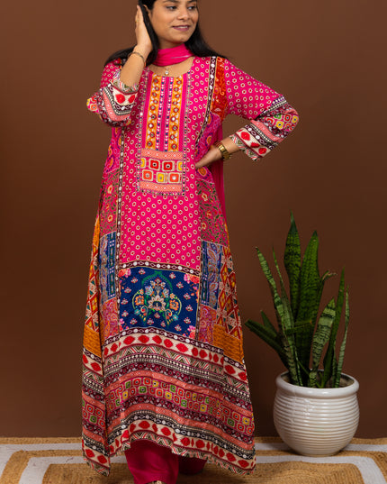 Sabya Printed Pink Suit Set