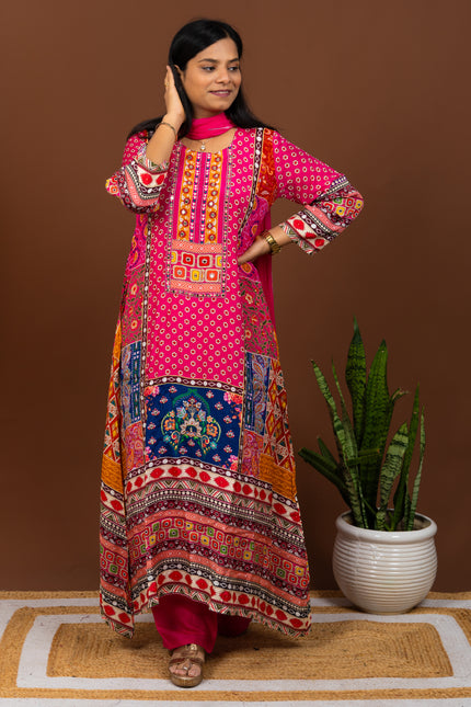 Sabya Printed Pink Suit Set