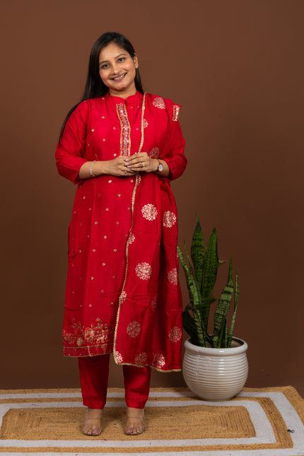 The Rani Doli Suit Set