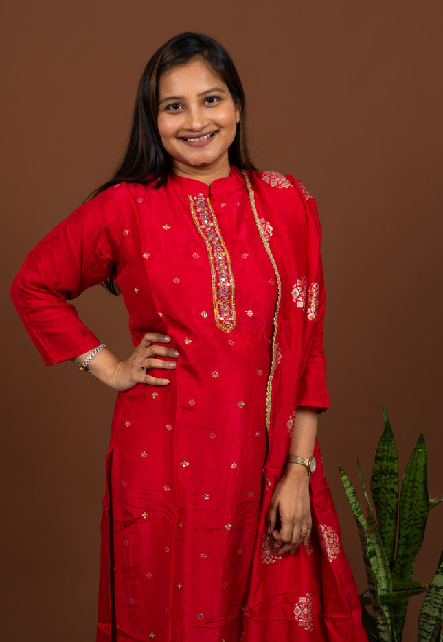 The Rani Doli Suit Set